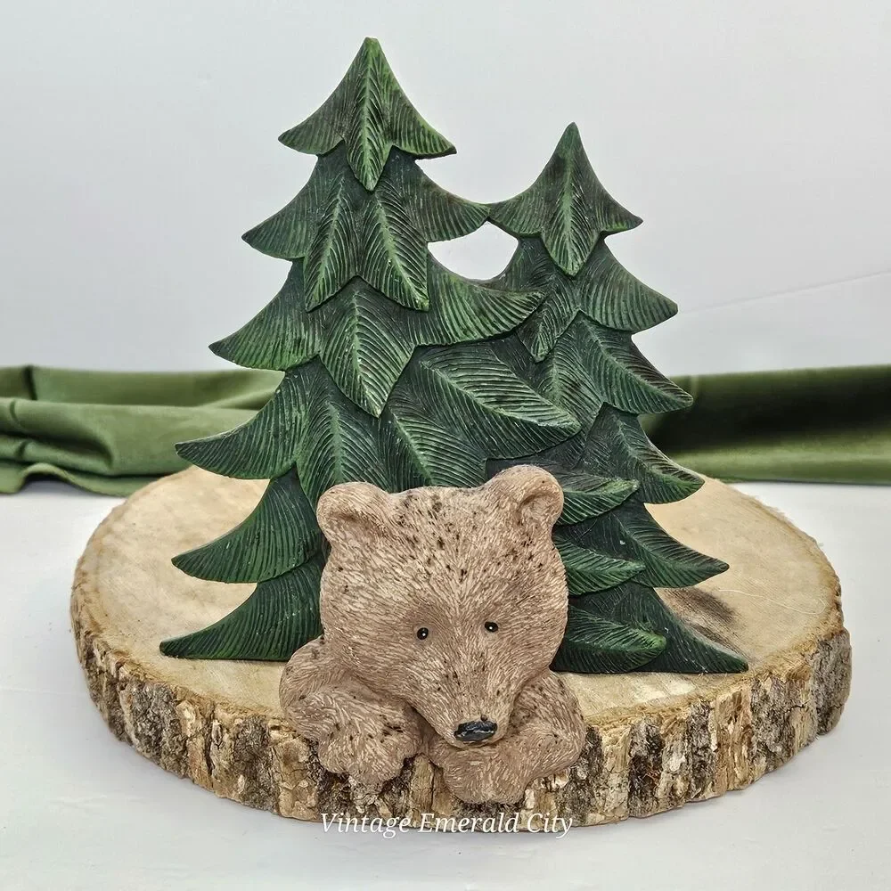 Vtg 3D Resin Brown Bear Pine Tree Towel Holder Hooks Rustic Cabin decor Set of 2